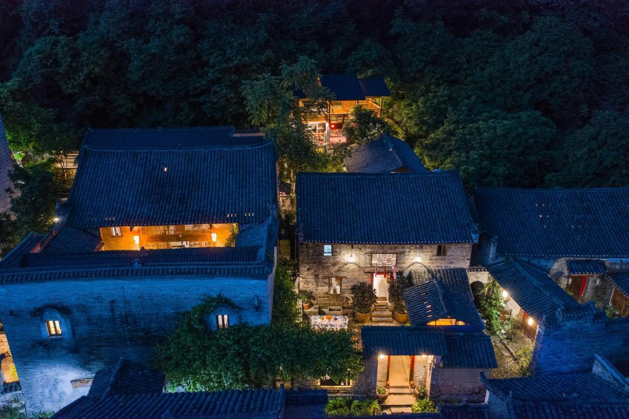 Гостевой дом Yangshuo Secret Garden Экстерьер фото